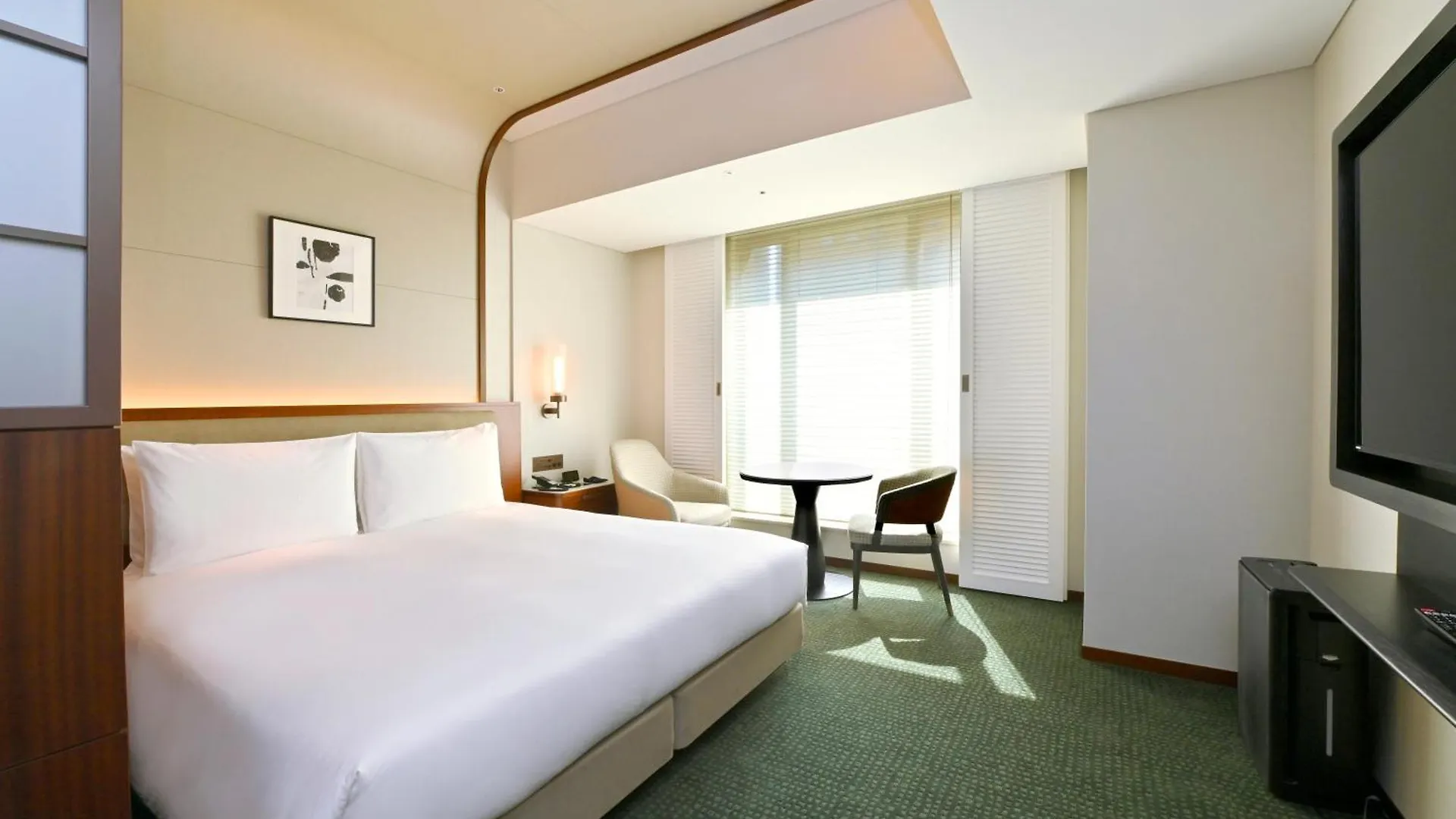 Marunouchi Hotel Tokyo 5*,  Japan
