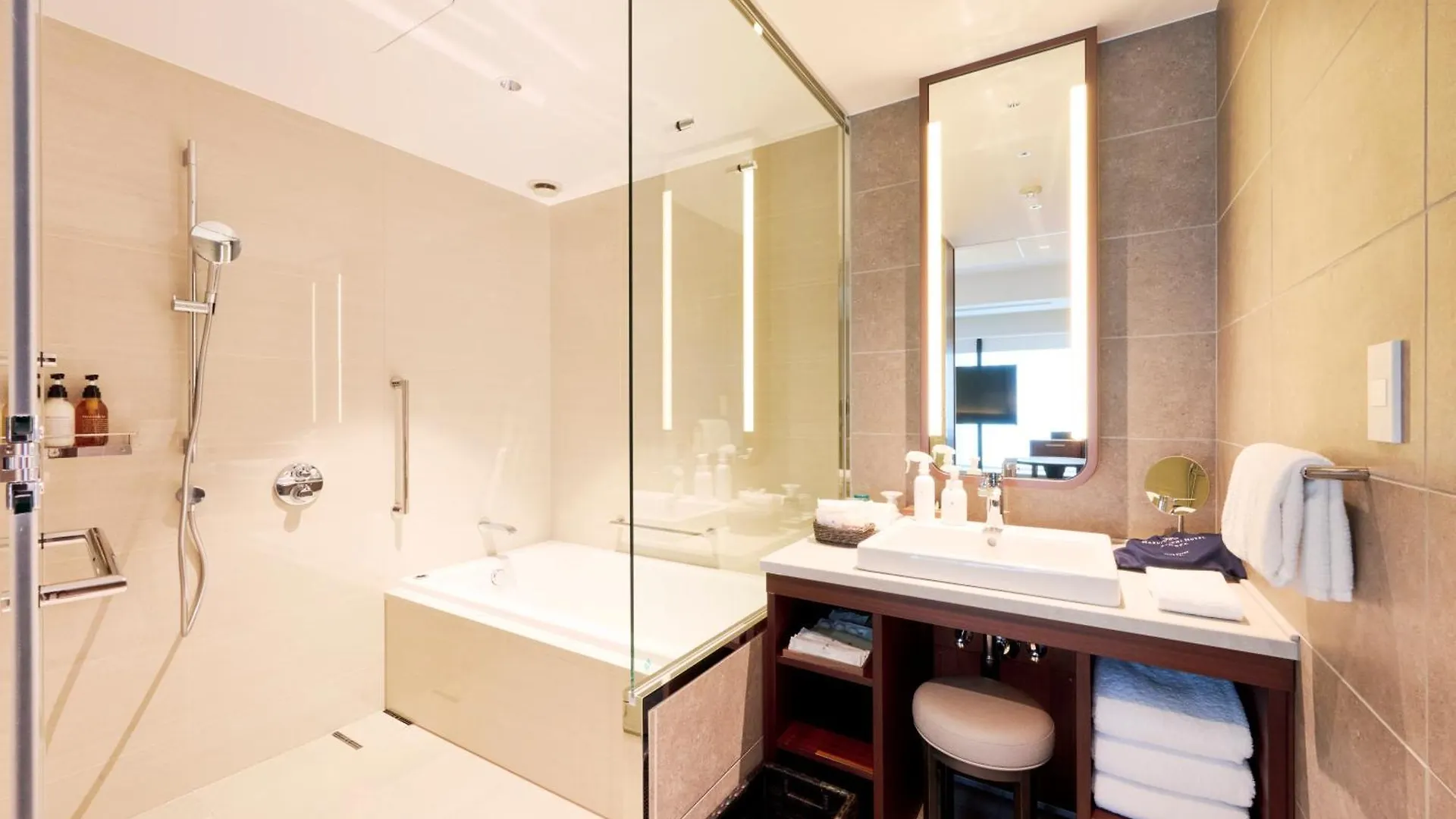Marunouchi Hotel Tokyo
