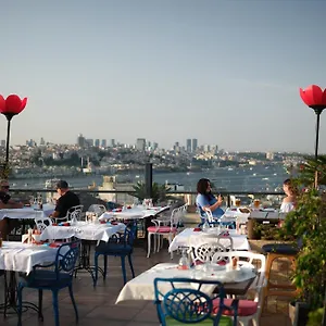 raymond.istanbul-turkeyhotels.com/