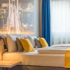 atlas-hotel.inbudapesthotels.com/